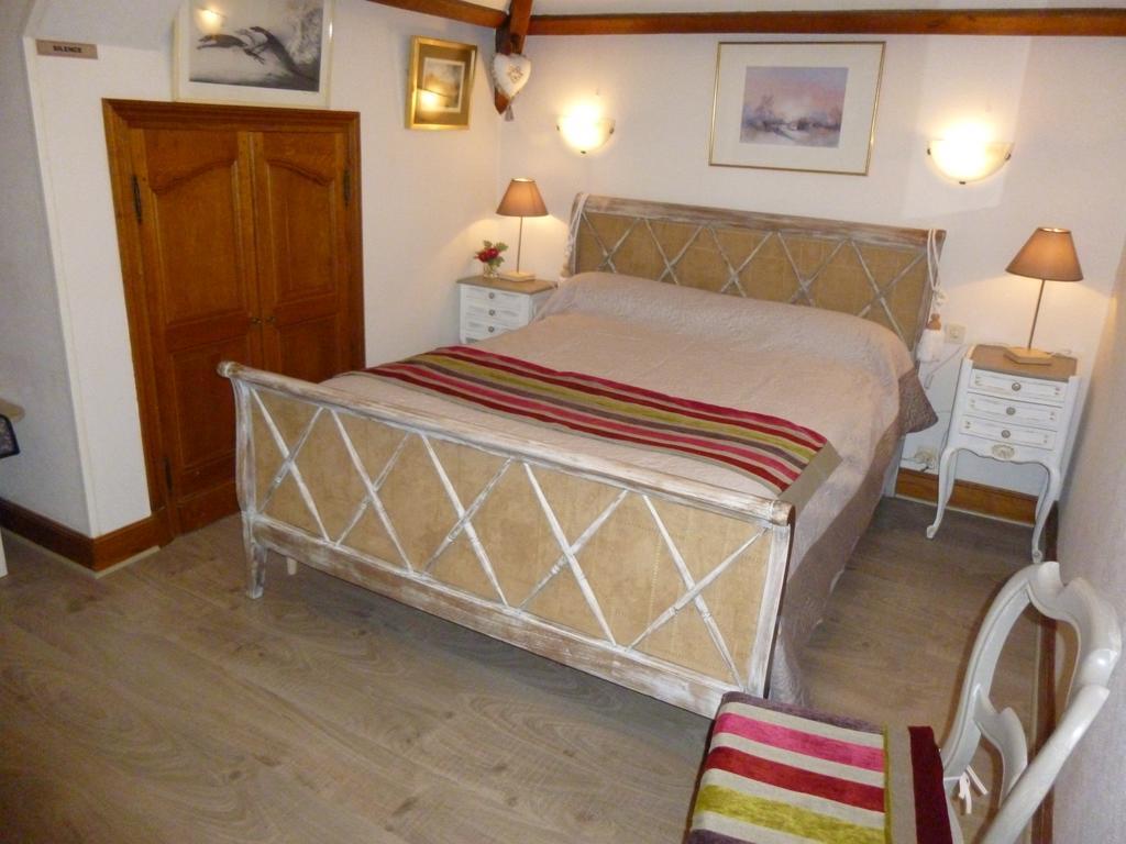 Chambres D'Hotes Le Clos Des Senteurs Malemort Exteriör bild