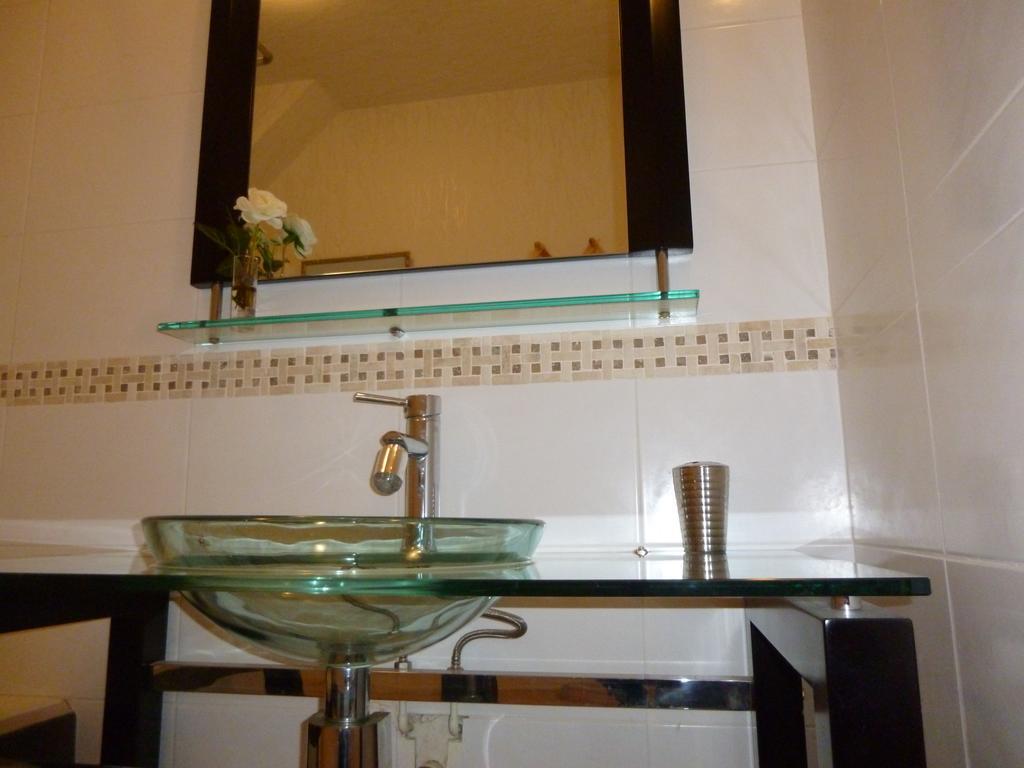 Chambres D'Hotes Le Clos Des Senteurs Malemort Exteriör bild