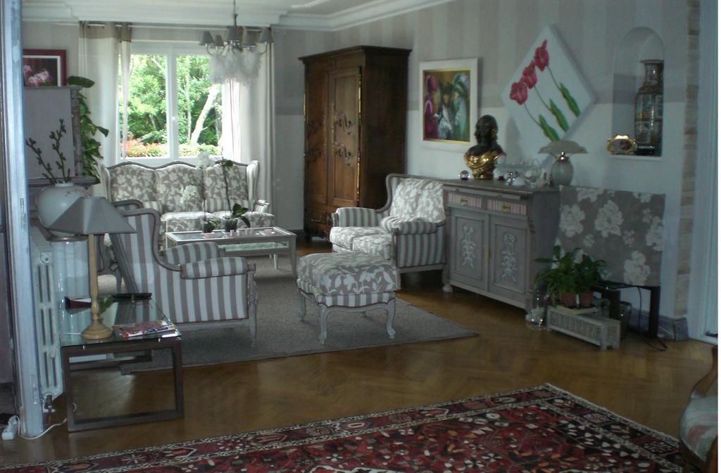 Chambres D'Hotes Le Clos Des Senteurs Malemort Exteriör bild